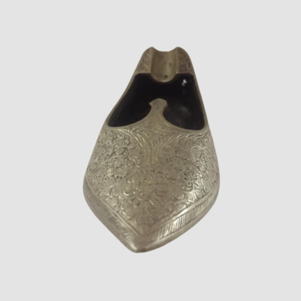 Ashtray Antique Home and Office Decor Peetal Brass - Image 2